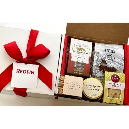 Relax and Snack Gift Box